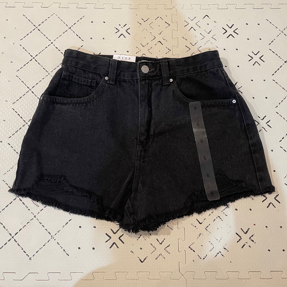 NWT Cotton on high rise mom denim shorts 6